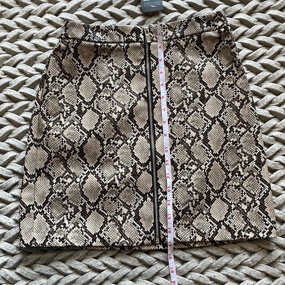 NWT - Snake Skin Mini Skirt - Picture 6 of 6